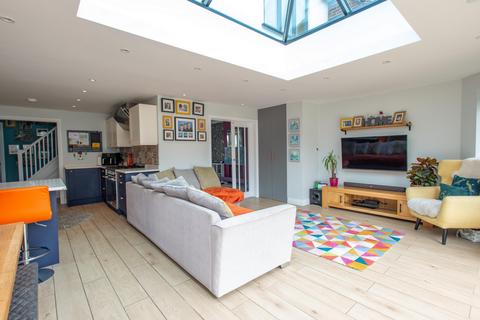1 Malvern Road, Orpington, BR6 9HA