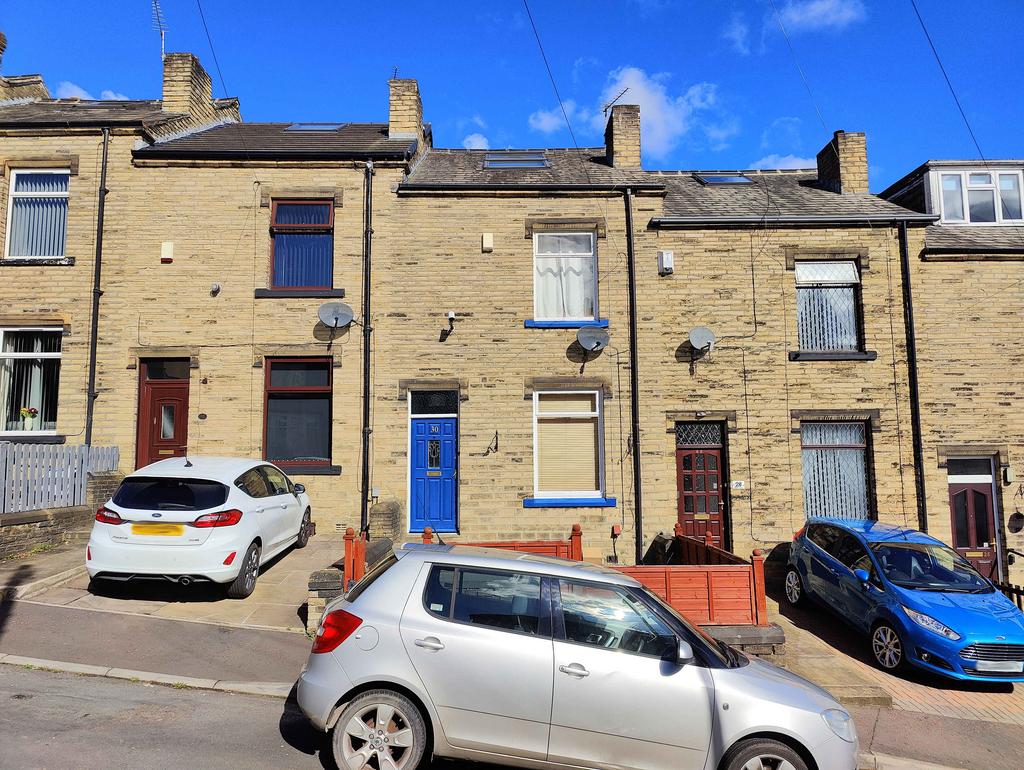 Harriet Street, Brighouse HD6 3 bed terraced house for sale £170,000