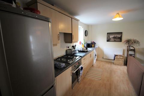 2 bedroom flat for sale, Valley Mill Lane, Bury, BL9