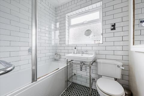 21 Connell Crescent, London, W5 3BH
