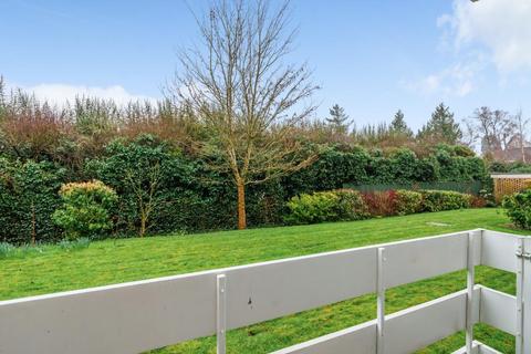 38 Cunliffe Close, Oxford, OX2 7BL