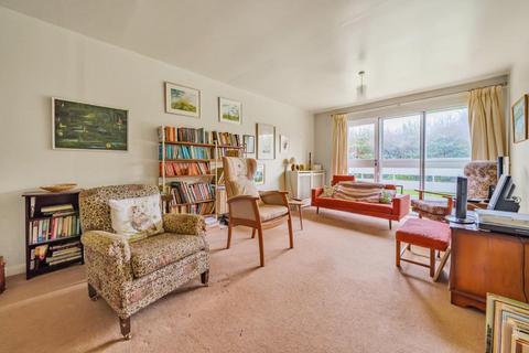 38 Cunliffe Close, Oxford, OX2 7BL