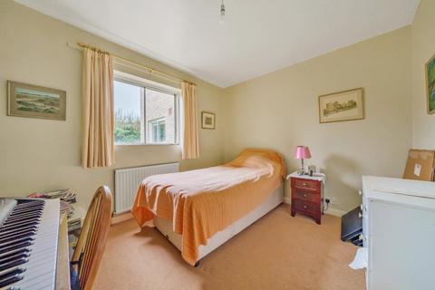 38 Cunliffe Close, Oxford, OX2 7BL