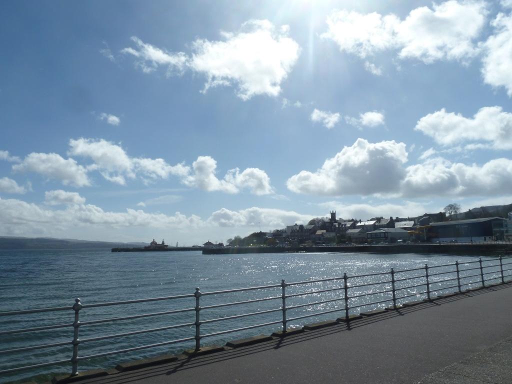 39a Alexandra Parade, Dunoon, PA23 7AF 3 bed flat for sale £260,000