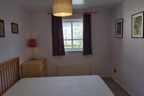 2 bedroom flat to rent, McDonald Road, Bellevue, Edinburgh, EH7