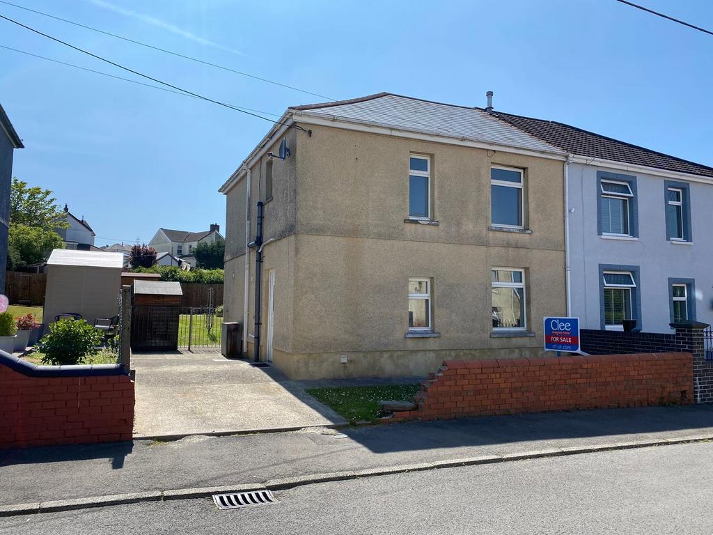 Moorlands, Dyffryn Cellwen, Neath, Neath Port Talbot. 3 bed semidetached house for sale £140,000