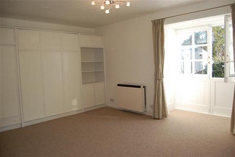 39 Selhurst Close, London, SW19 6AY