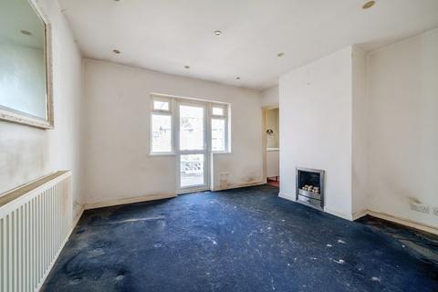 11 Cascade Road, Buckhurst Hill, IG9 6DX