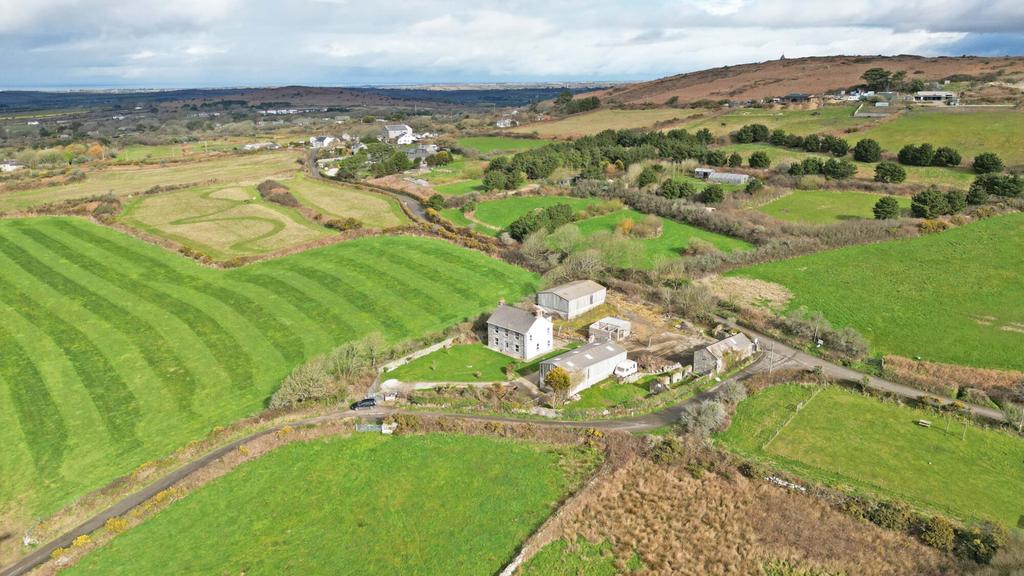 Ashton, Helston 5 bed detached house for sale £450,000