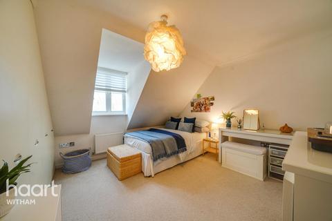 35 Britten Crescent, Witham, CM8 1QE