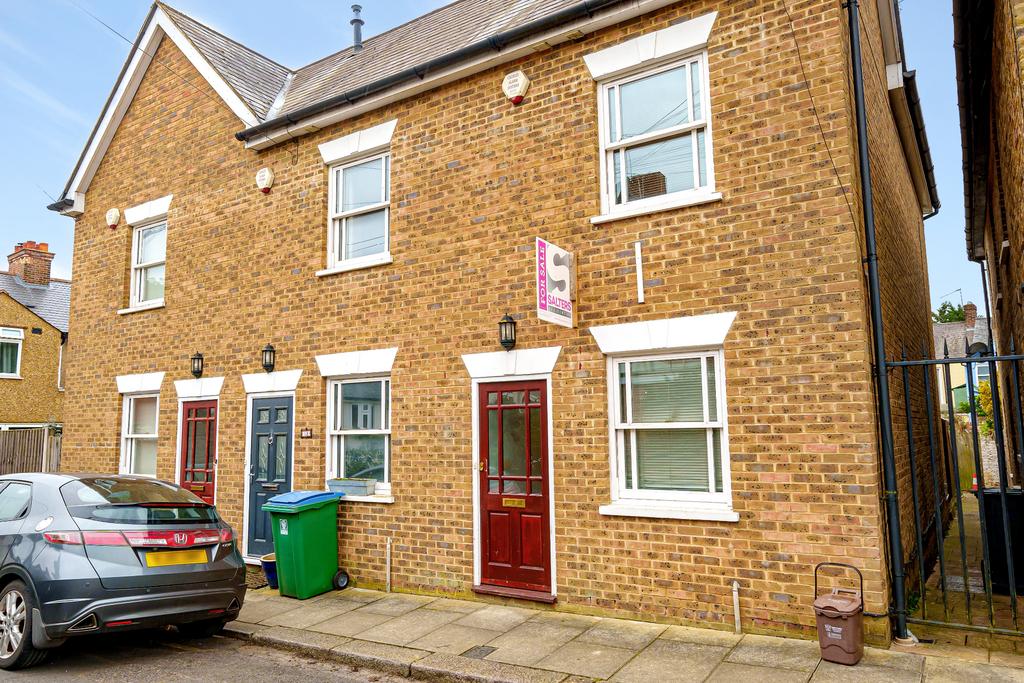 Cole Road, Nascot Wood, Watford WD17 4QR 3 bed end of terrace house for