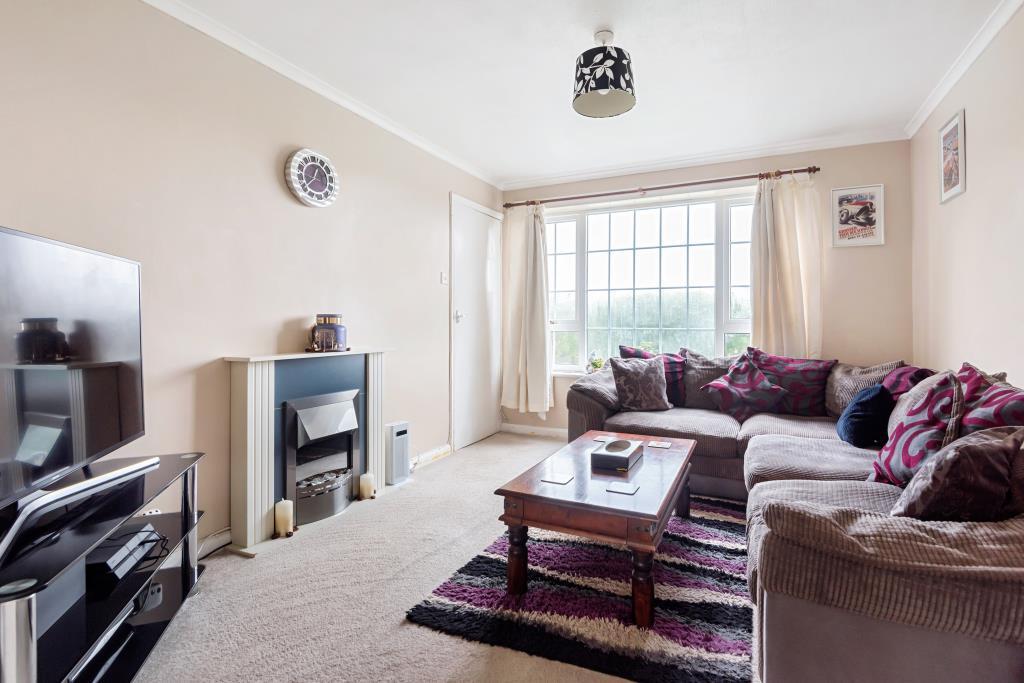Blackthorn, Oxfordshire, OX25 3 bed semidetached house for sale £300,000