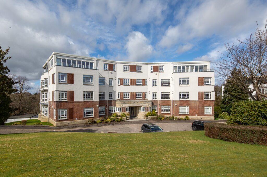 Sandringham Court, Newton Mearns 2 bed apartment for sale £369,000