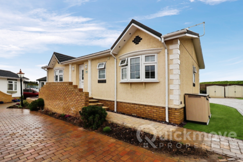 2 bedroom park home for sale, Herne Bay, Kent, CT6