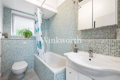 Flat 4, 29 Adolphus Road, London, N4 2AT