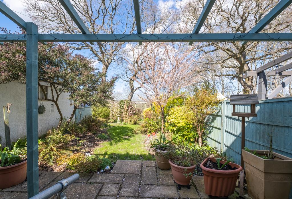 Bear Cross Avenue, Bournemouth, Dorset 2 bed semidetached house for