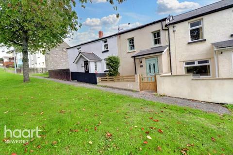 1 bedroom terraced house to rent, Rifle Green, Pontypool