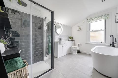 116 Doggett Road, London, SE6 4QB