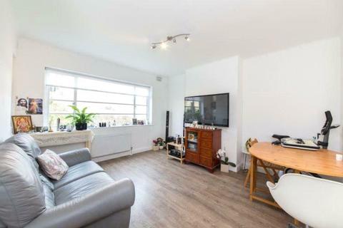 2 bedroom apartment to rent, Denison Close, East Finchley, London, N2