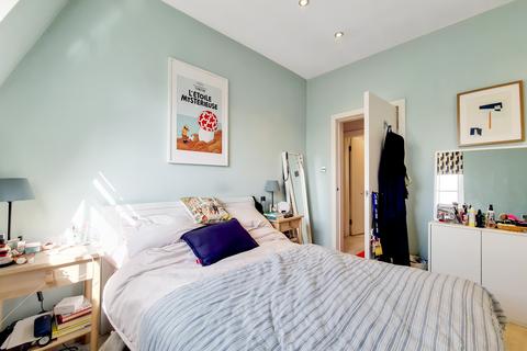 2 bedroom apartment to rent, Wellington Way, London, E3