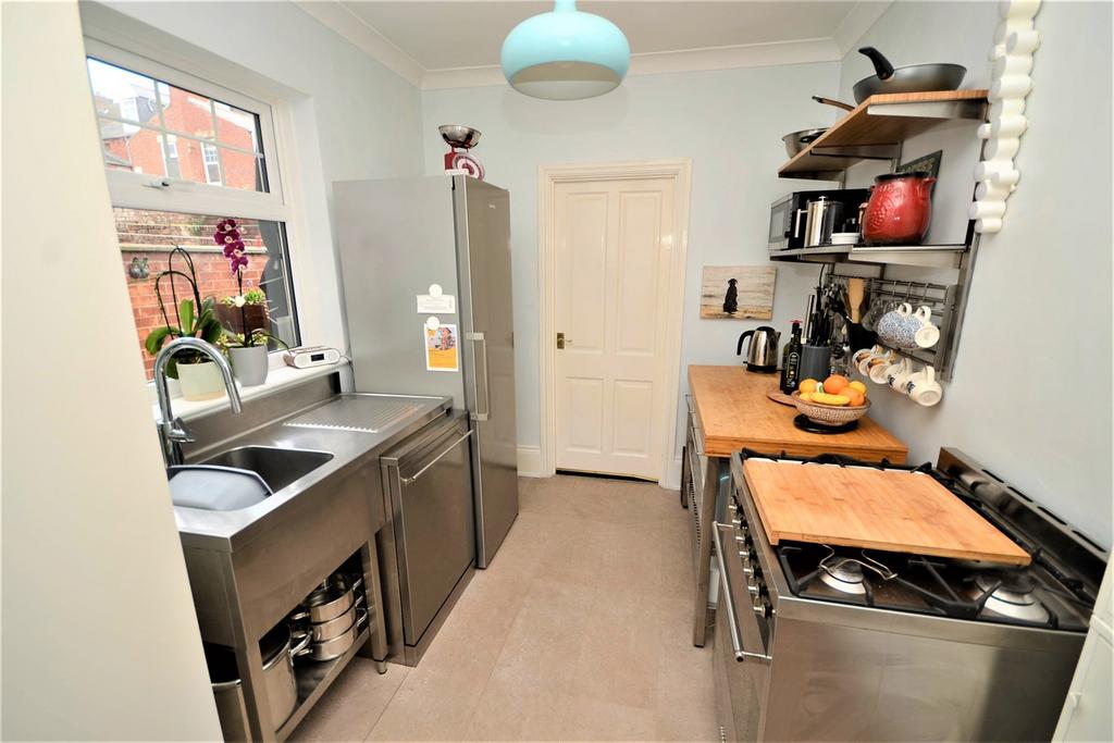 Rosebery Avenue, South Shields 3 bed terraced house for sale £190,000