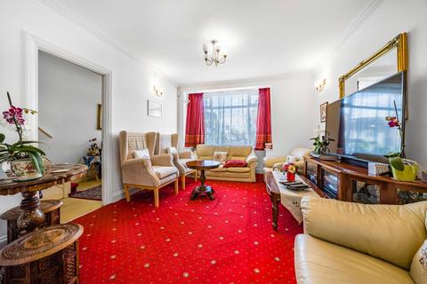 4 North Gardens, London, SW19 2NR