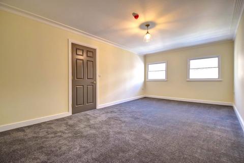 2 bedroom flat to rent, Whitefriargate, Hull, East Yorkshire, HU1