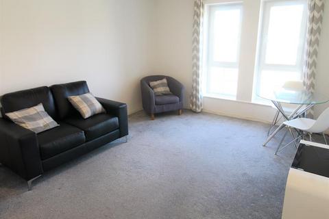 1 bedroom flat to rent, Cuparstone Court, Top Floor, AB10