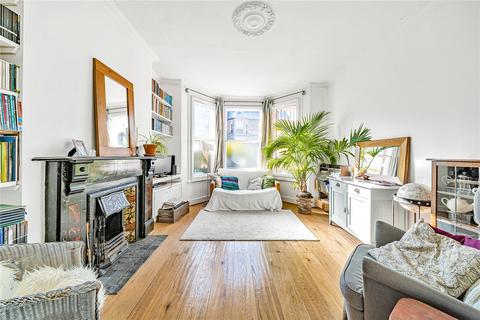 16 Harefield Road, London, N8 8QY