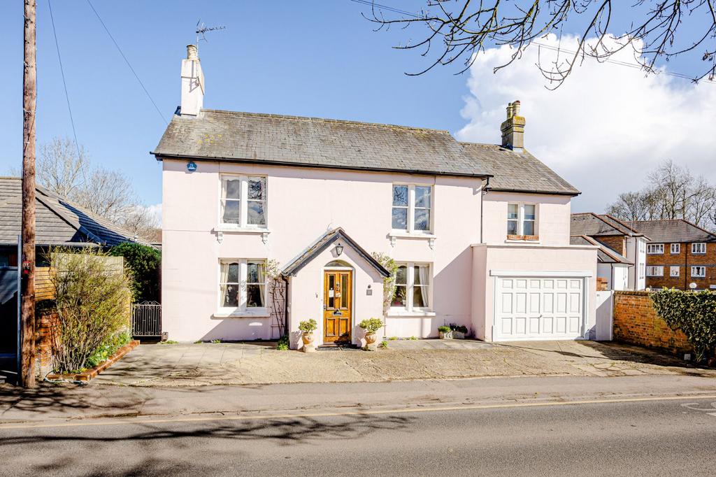 Windhill, Stortford, Hertfordshire, CM23 5 bed detached house