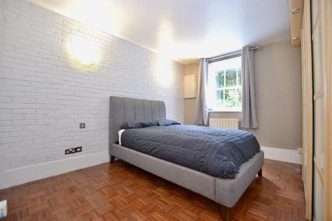 undefined, 1 Bedroom Apartment to Let on Leazes Terrace, Newcastle Upon Tyne