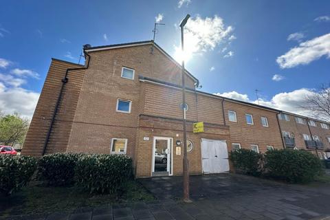 75 Miles Drive, London, SE28 0NE