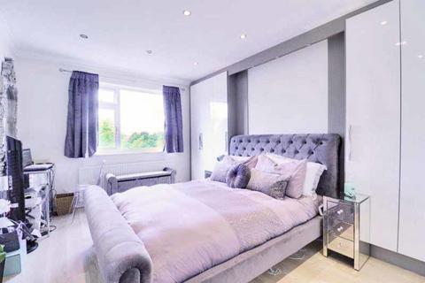 111 Yeading Avenue, Harrow, HA2 9RJ