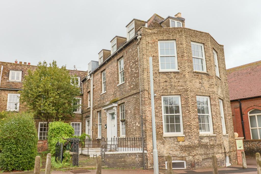 St Marys Square Newmarket 4 bed end of terrace house for sale £450,000