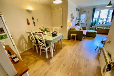 13 Rossignol Gardens, Carshalton, SM5 2ED