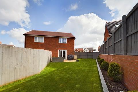 2 bedroom semi-detached house for sale, Jones Way, Higher Kinnerton