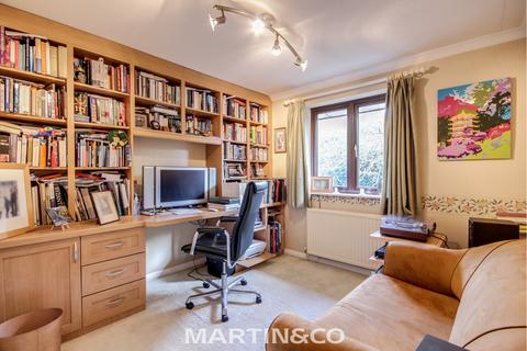 undefined, Finchampstead Road, Finchampstead