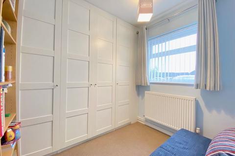 1 Brunel Close, Westbury, BA13 3TZ