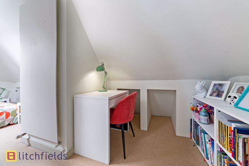 Bedroom 4/Study