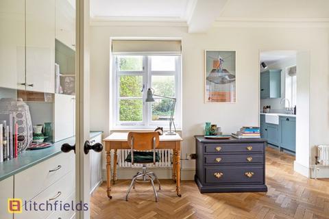 48 Addison Way, London, NW11 6QP