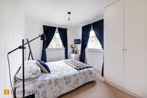 48 Addison Way, London, NW11 6QP