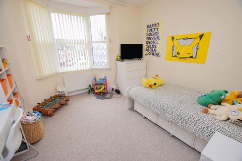 1 East Grove Road, Exeter, EX2 4LX