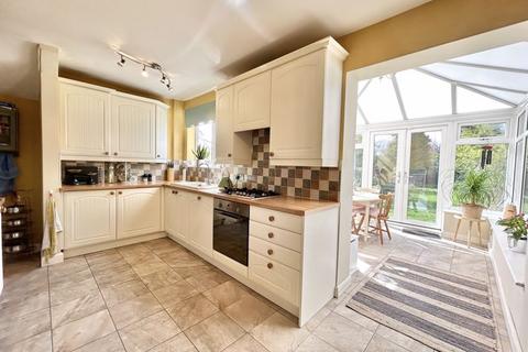2 bedroom semi-detached house for sale, Lindridge Road, Sutton Coldfield, B75 6HH