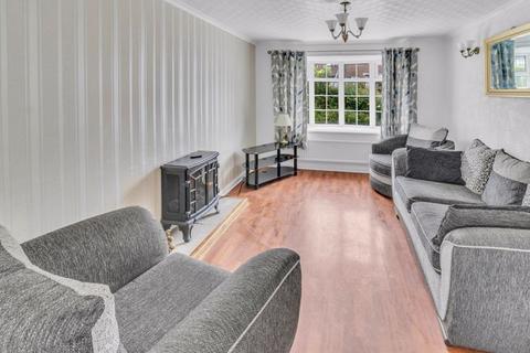 32 Augusta Close, Rochdale, OL12 6HT
