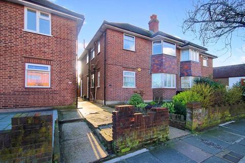 203 Ruislip Road, Greenford, UB6 9RZ