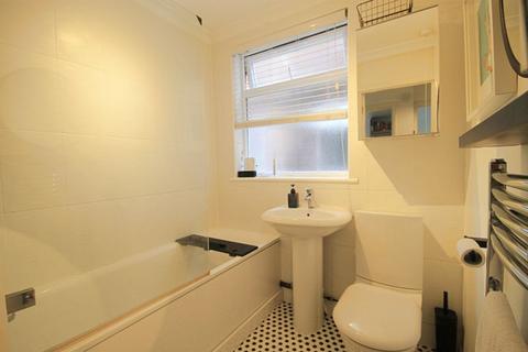 203 Ruislip Road, Greenford, UB6 9RZ