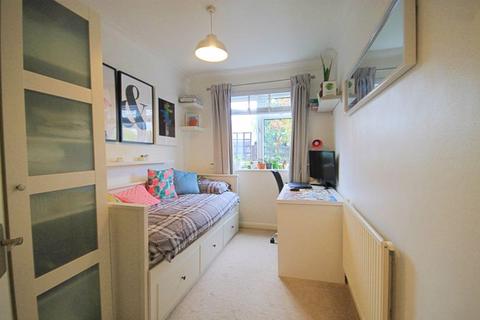 203 Ruislip Road, Greenford, UB6 9RZ