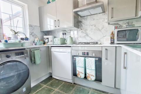 11 Edgeworth Close, Abbeymead, Gloucester, GL4 4SD