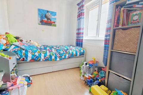 11 Edgeworth Close, Abbeymead, Gloucester, GL4 4SD