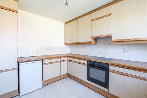 3 Bridge Garth, Clifford, Wetherby, LS23 6HF